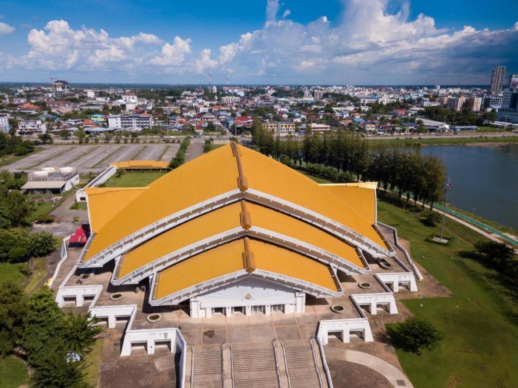 Phanthipha Residence Khon Kaen Exterior foto
